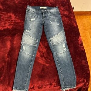 Lowrise Skater Jeans